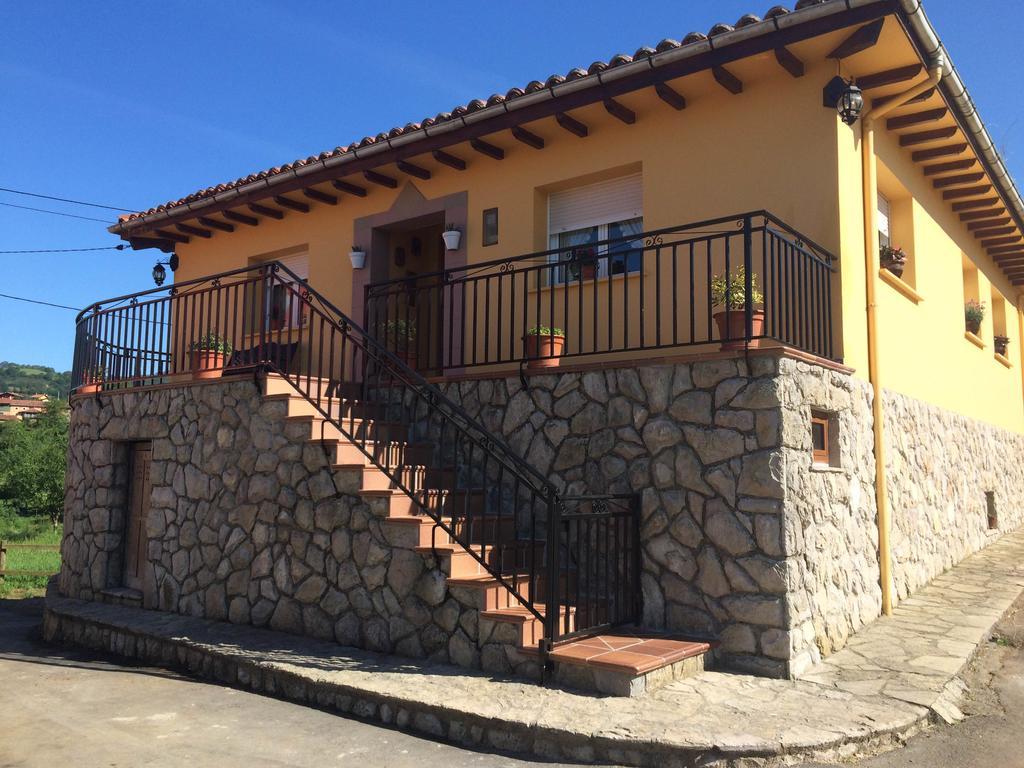 בית הארחה Llames de Parres 	Casa Mariana מראה חיצוני תמונה